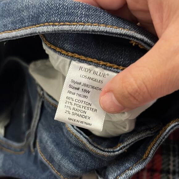 Judy Blue Skinny Fit Distressed Ripped Denim Casual Basic Jeans Plus Size 18W - Picture 6 of 9